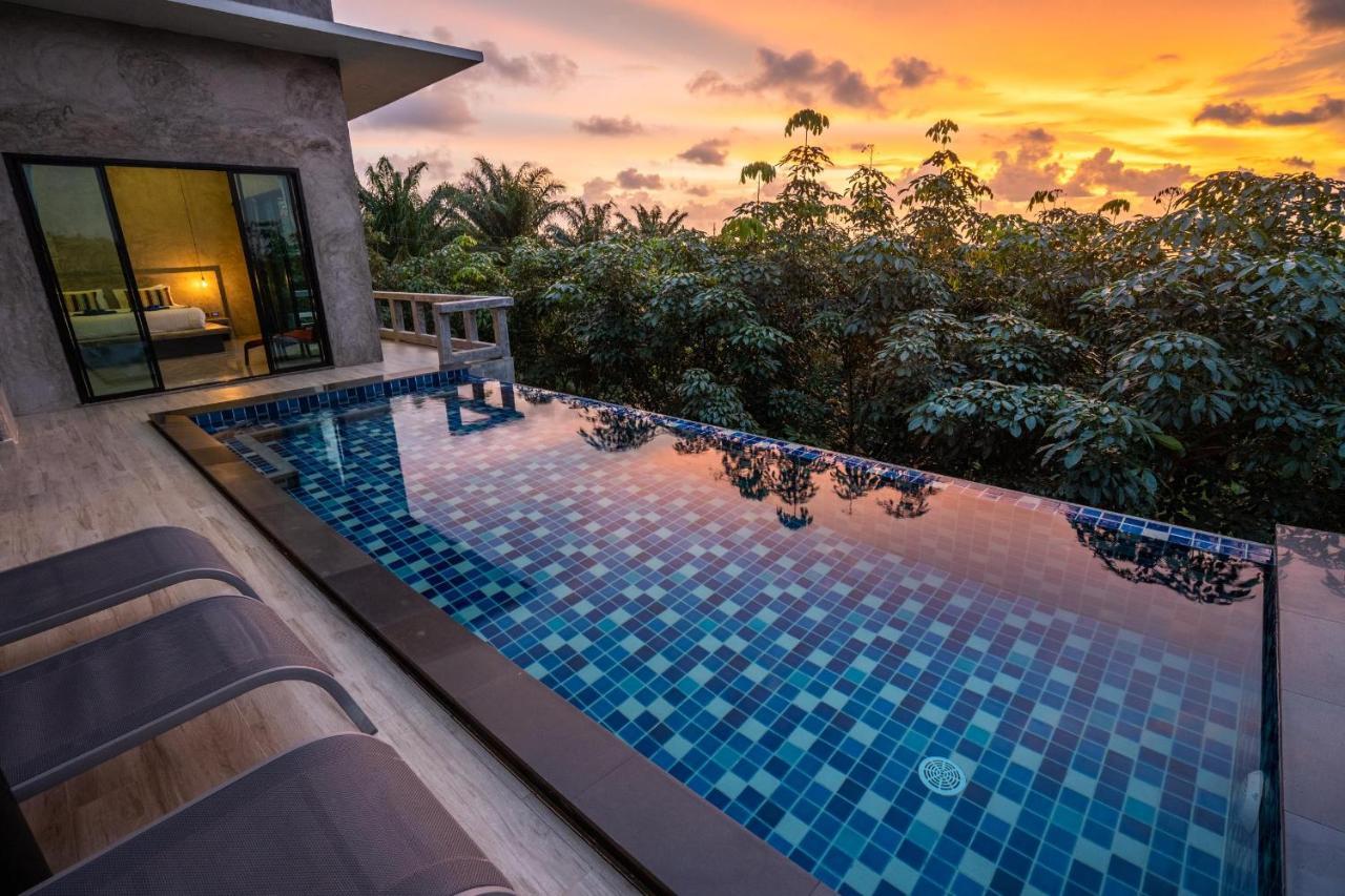 Stylish Pool Villa - 10 Mins Walk To The Beach Ko Lanta エクステリア 写真