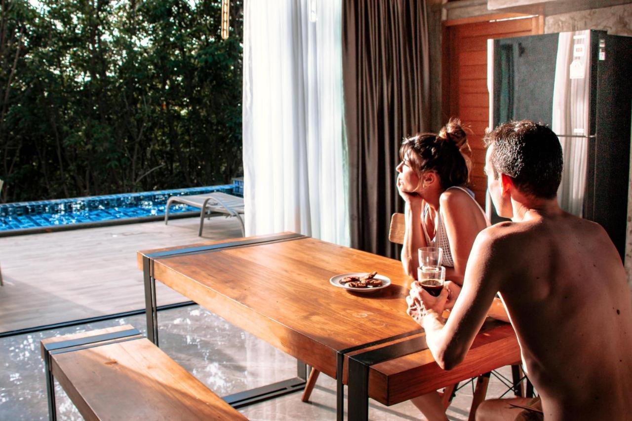 Stylish Pool Villa - 10 Mins Walk To The Beach Ko Lanta エクステリア 写真